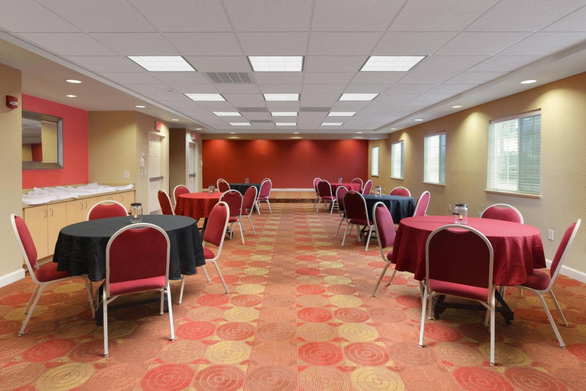 Towneplace Suites By Marriott Lake Jackson Clute Zewnętrze zdjęcie